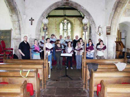 The Heritage Singers at Skenthriff